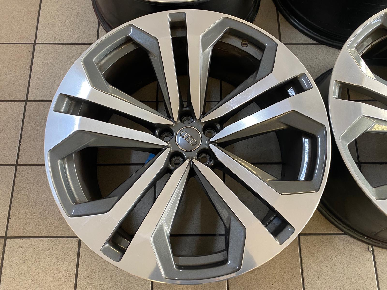 ORIGINALE - AUDI Q8 22" - 4M8601025K - immagine 4