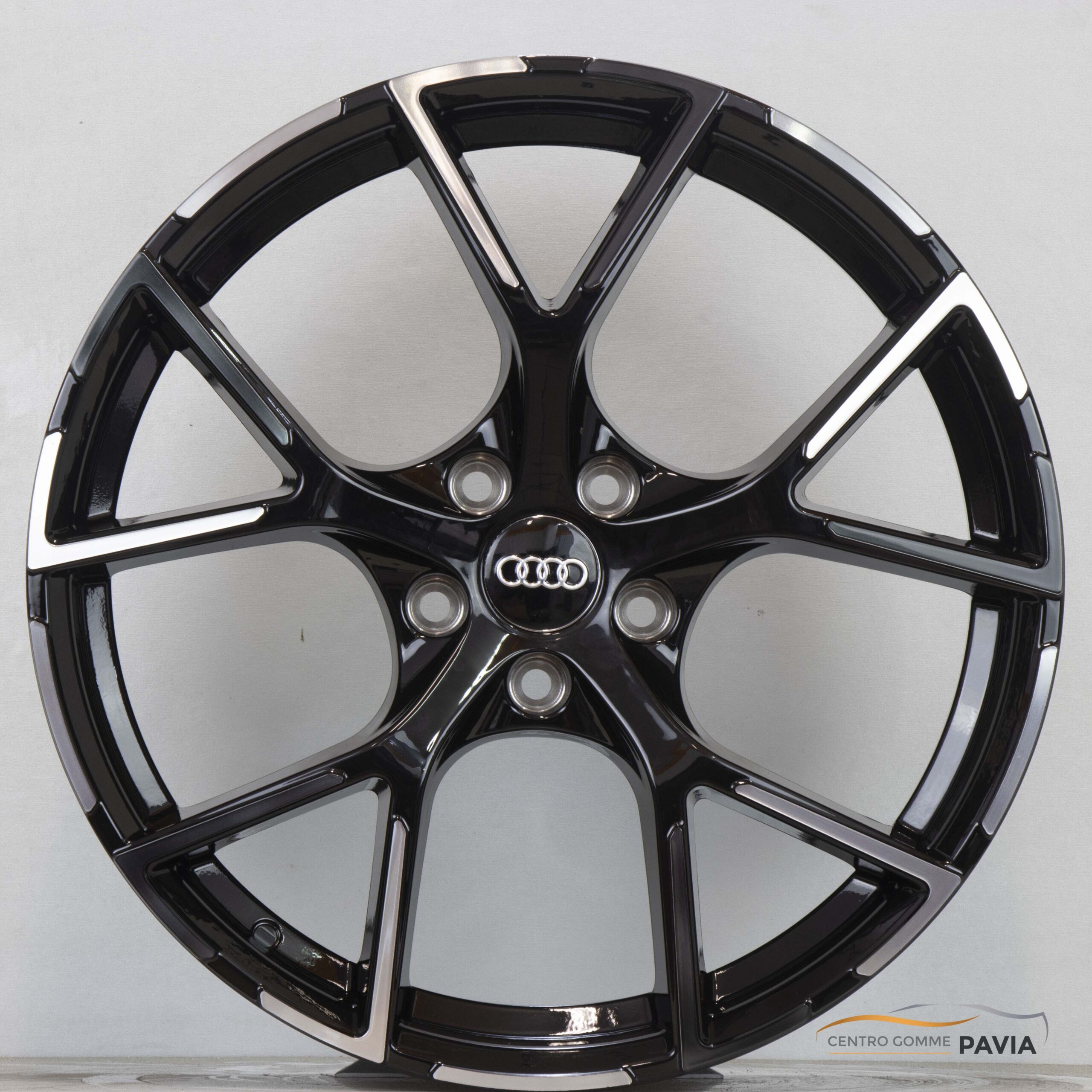 CERCHI IN LEGA ADRIA WHEELS MOD RS3 DA 19 POLLICI AUDI A3 8V 8Y